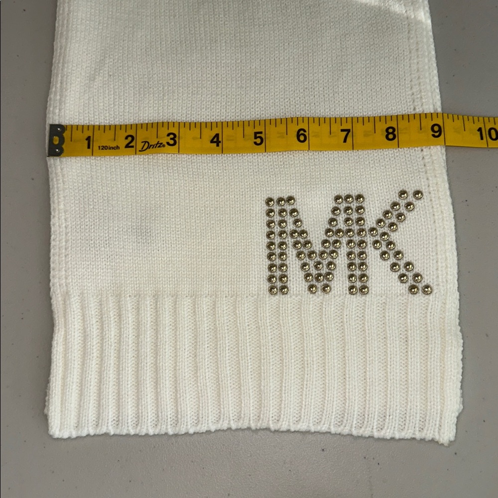 MICHAEL Michael Kors Cream Knit Scarf - Picture 9 of 12